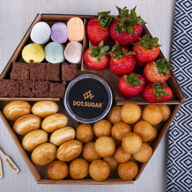 dot-sugar-box-min-650x650